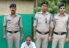 आरक्षक भर्ती फर्जीवाड़ा मामले में चौथा आरोपी गिरफ्तार:  दो मुख्य आरोपियों की तलाश जारी, बिहार के सॉल्वर गैंग का सदस्य भी पकड़ाया - Shivpuri News