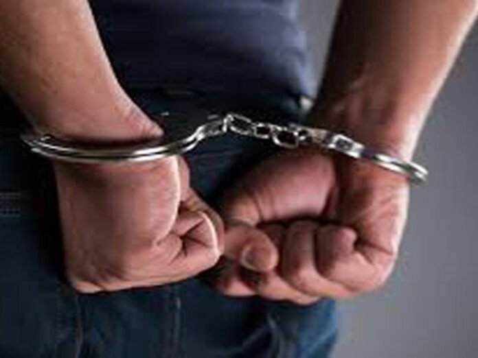 ऊना में महिला समेत 3 नशा तस्कर गिरफ्तार:  3 किलो चूरा पोस्त और ड्रग्स बरामद, सप्लाई करने जा रहे थे - Amb News