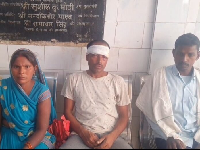 औरंगाबाद में पड़ोसी ने लाठी-डंडे से किया हमला, एक जख्मी:  सामान लौटाने से मना पर मारपीट; 20 हजार रूपए लेने का भी लगाया आरोप​​​​​​​ - Aurangabad (Bihar) News