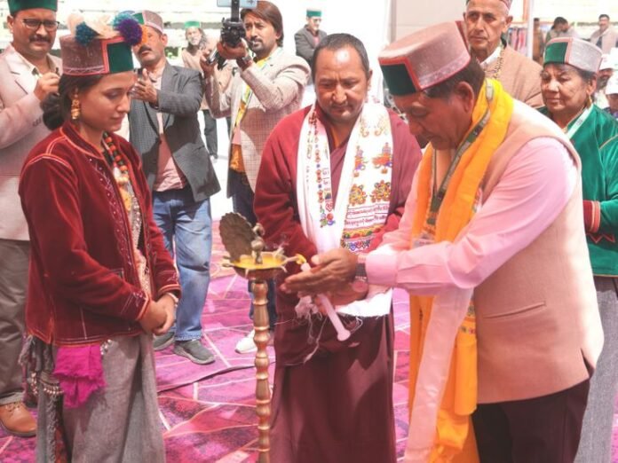 किन्नौर में साहित्य महोत्सव की शुरुआत:  मंत्री जगत सिंह नेगी बोले- संस्कृति-इतिहास प्राचीन और समृद्ध, दलाई लामा का संदेश साझा किया - Kinnaur News