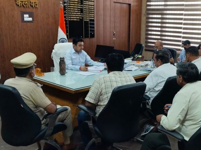 कैथल के कलायत में नशामुक्ति अभियान पर जोर:  स्कूलों में होंगे जागरूकता कार्यक्रम, SDM बोले-मेडिकल स्टोरों की होनी चाहिए जांच - Kalayat News