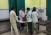 खंडासा में छुट्‌टा गाय के हमले से बुजुर्ग घायल:  सिर में आई गंभीर चोट, मेडिकल कॉलेज के लिए रेफर - Ayodhya News