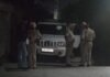 जगराओं में नशा तस्करी में हिरासत में तीन युवक:  पुलिस को देख भागने लगे, इलाके को सील कर घर की ली तलाशी - Jagraon News