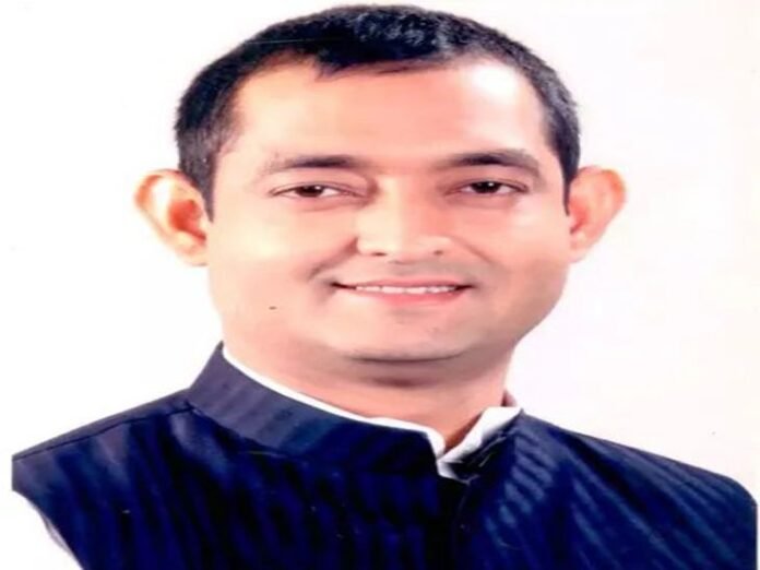 जिला कांग्रेस कमेटी अध्यक्ष के लिए आज बैठक:  पर्यवेक्षक नदीम जावेद उज्जैन में कार्यकर्ताओं को संबोधित करेंगे - Ujjain News