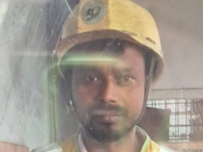 टाटा स्टील में हादसा; कर्मचारी की ट्रेन से कटकर मौत:  बिहार के सासाराम का रहने वाला था, परिजनों ने लगाया लापरवाही का आरोप - Jamshedpur (East Singhbhum) News