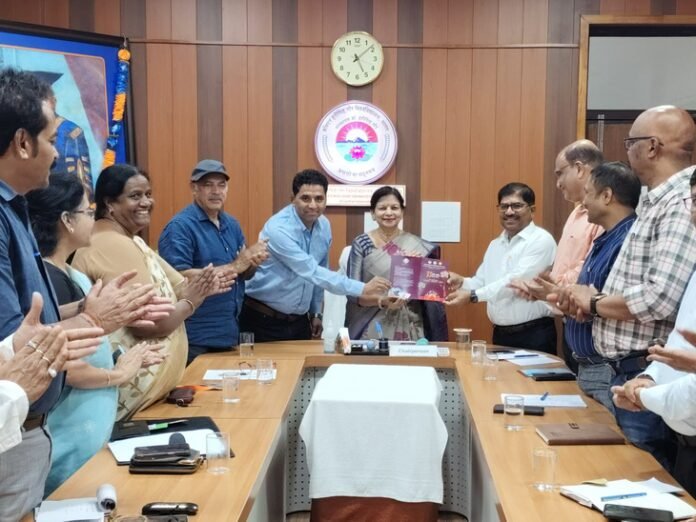 डॉ. गौर यूनिवर्सिटी का 33वां दीक्षांत समारोह 20 जून को:  केंद्रीय मंत्री गडकरी होंगे शामिल; आज से होगा डिग्री फाइल और ड्रेस का वितरण - Sagar News