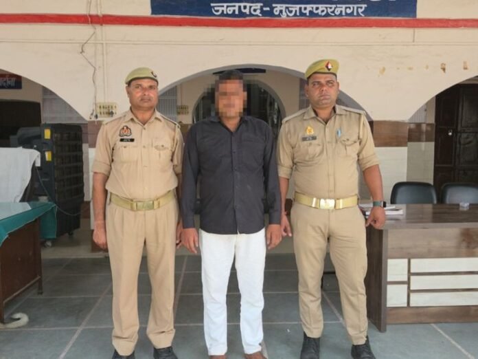 तिरंगे का अपमान करने वाला गिरफ्तार:  मुजफ्फरनगर में देशद्रोह की स्टोरी पोस्ट की थी, वासिक त्यागी को पुलिस ने पकड़ा - Muzaffarnagar News