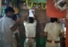 नवादा में जनरल स्टोर से 12 लीटर शराब बरामद:  दुकान सील, संचालक गिरफ्तार, डीप फ्रीज में छिपाकर रखी थी विदेशी शराब - Nawada News