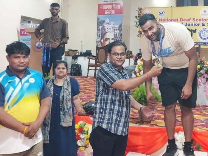 पलवल के दिव्यांग पहलवान घनश्याम ने जीता गोल्ड मेडल:  कानपुर में नेशनल डीफ सीनियर चैंपियनशिप, टोक्यो ओलिंपिक के लिए क्वालीफाई - Palwal News