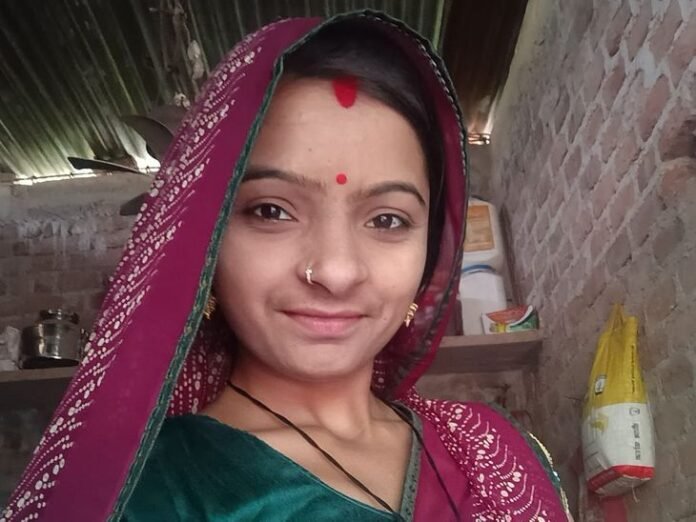 पेट-दर्द का इंजेक्शन लगते ही युवती को आए झटके, मौत:  आगर मालवा में परिजनों ने मेडिकल संचालक पर लापरवाही का आरोप लगाया; केस दर्ज - Agar Malwa News