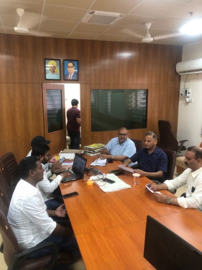  पोर्टल में मुलाजिमों का सर्विस रिकार्ड फीड करने की निगरानी के लिए हेल्थ सुपरिंटेंडेंट को नोडल अफसर लगाया - Amritsar News