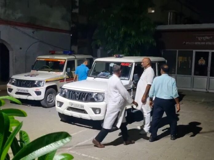 बिजली चोरी निरोधक थाने का कम्प्यूटर ऑपरेटर रिश्वत लेते गिरफ्तार:  एंटी करप्शन टीम ने 6100 रुपए लेते पकड़ा, शिकायतकर्ता से मांग रहा था घूस - Kannauj News