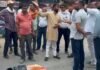 भाई के साथ खेल रही लड़की नहर में गिरी, मौत:  परिजन ने शव रखकर किया प्रदर्शन, हाईवे पर वाहनों का आना-जाना हुआ बंद - Maihar News