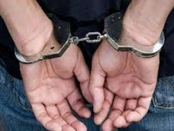 भिवानी में नशीले पदार्थ के साथ 3 गिरफ्तार:  जींद का युवक एक दिन के रिमांड पर, 1.252 किलो गांजा बरामद - Bhiwani News