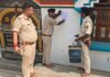 भोजपुर में NDPS एक्ट में फरार आरोपी पर एक्शन:  पुलिस ने घर पर चिपकाया इश्तेहार, सरेंडर नहीं करने पर कुर्की जब्ती की कार्रवाई होगी - Bhojpur News
