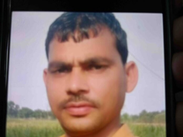 मोतिहारी में बाइक मिस्त्री की चाकू से गोदकर हत्या:  बारात में डांस को लेकर हुआ था विवाद, छह आरोपी हिरासत में - Motihari (East Champaran) News