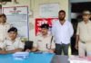 मोतिहारी में हत्या का आरोपी हुआ गिरफ्तार:  देसी पिस्टल और कारतूस के साथ पकड़ाया, मुंगेर से खरीदा था हथियार - Motihari (East Champaran) News
