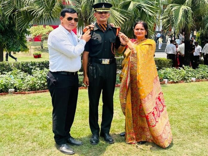रेवाड़ी का अन्नी नेहरा बना ऑल-राउंड कैडेट:  परिवार की तीन पीढ़ियां सेना में, छोटा भाई भी NDA में चयनित, मिलिट्री स्कूल में पढ़ाई - Rewari News