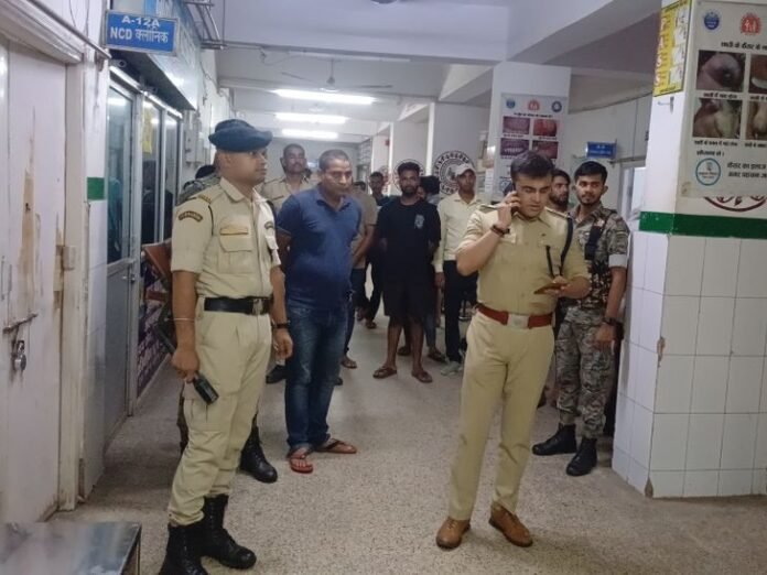 लखीसराय में मुखिया और वार्ड सदस्य प्रतिनिधि की हत्या:  श्रद्धा भोज से लौटते समय बदमाशों ने की फायरिंग, चंदन कुमार को लगी 6 गोली - Lakhisarai News