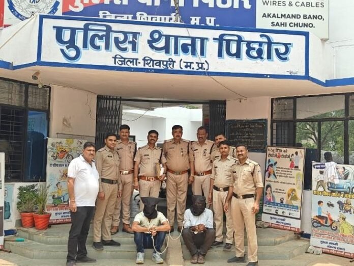 शिवपुरी में ढाबे की नौकरी छोड़ने पर युवक की हत्या:  मुंह-नाक बांधकर दम घोंटा, शव नदी में फेंका; दो आरोपी गिरफ्तार, दो फरार - Shivpuri News