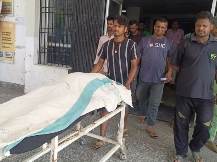 सहरसा मंडल कारा के विचाराधीन बंदी की मौत:  परिजनों ने जेल प्रशासन पर लगाया अनदेखी का आरोप, अस्पताल में कैदी की गई जान - Saharsa News