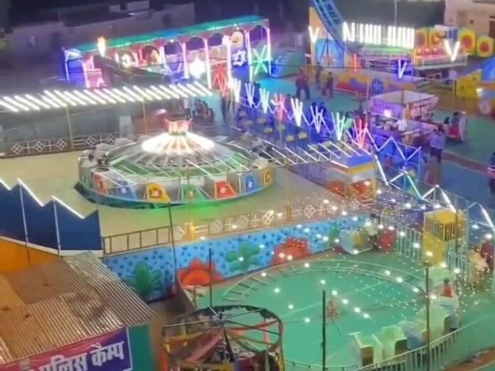 सिद्धेश्वर मेले में सुरक्षा के इंतजाम नहीं:  मेले 125 दुकान और 12 झूले, न फायर ब्रिगेड, न एंबुलेंस; हजारों की भीड़ भगवान भरोसे - Shivpuri News