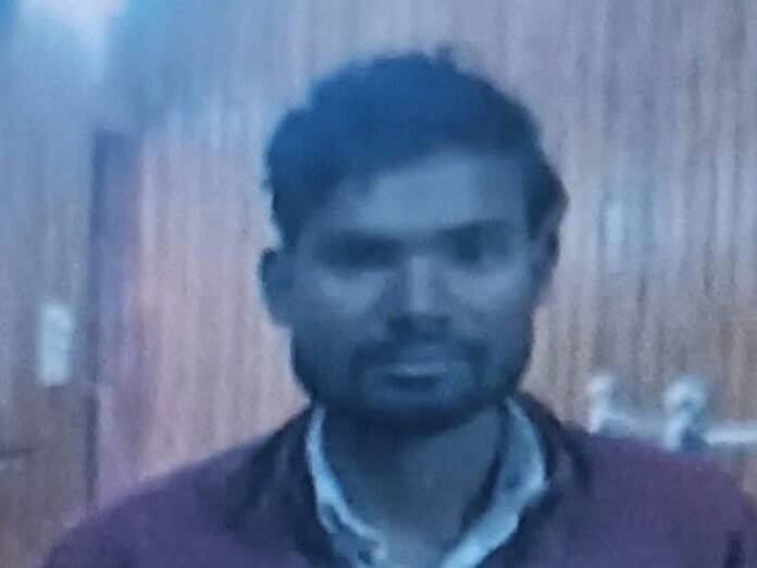 सुल्तानपुर जेल में पॉक्सो के दोषी कैदी की मौत:  अस्पताल में इलाज के दौरान तोड़ा दम, 4 माह पहले मिली थी 10 साल की सजा - Sultanpur News