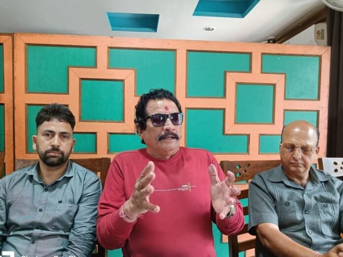 हिमाचल सरकार के ढ़ाई साल पूरे, भाजपा का तंज:  दिलसुख बोले-राज्य पर 35 हजार करोड़ का कर्ज चढ़ाया, एक हजार संस्थाएं बंद हुईं - Rampur (Shimla) News