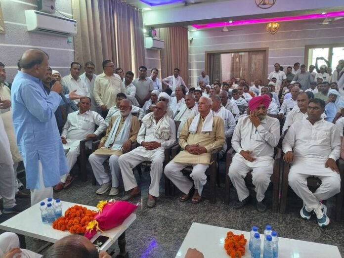 हिसार में कांग्रेस में जिलाध्यक्षों को मिलेगी नई जिम्मेदारी:  जांगिड़ बोले-टिकट बंटवारे में होगी अहम भूमिका, फीडबैक रिपोर्ट भी देनी होगी - Uklanamandi News