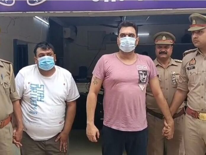 होटल मालिक की हत्या का खुलासा:  गाजियाबाद में दो ग्रेजुएट आरोपी गिरफ्तार, बिजनेस और पैसों के विवाद में की थी हत्या - Ghaziabad News