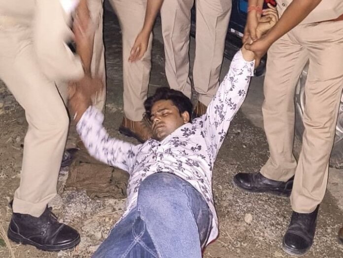 ​​​​​​​दूल्हे की हत्या का मुख्य आरोपी एनकाउंटर में गिरफ्तार:  शादी से एक दिन पहले की थी हत्या, अन्य की तलाश जारी - Rampur News