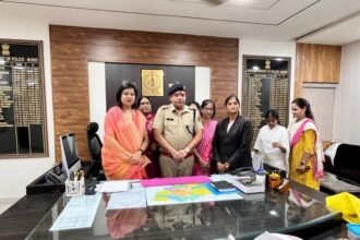 BJP Mahila Morcha tied Rakhi to policemen | भाजपा महिला मोर्चा ने बांधी पुलिसकर्मियों को राखी: सुरक्षा और सम्मान का दिलाया विश्वास – Bundi News