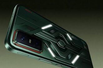 Infinix GT 30 5G+ Price 2025; Smartphone Specifications & Features Explained | इनफिनिक्स GT 30 5G+ गेमिंग स्मार्टफोन लॉन्च: गेम खेलने के लिए शोल्डर ट्रिगर वाला सबसे सस्ता फोन, 64MP का AI कैमरा