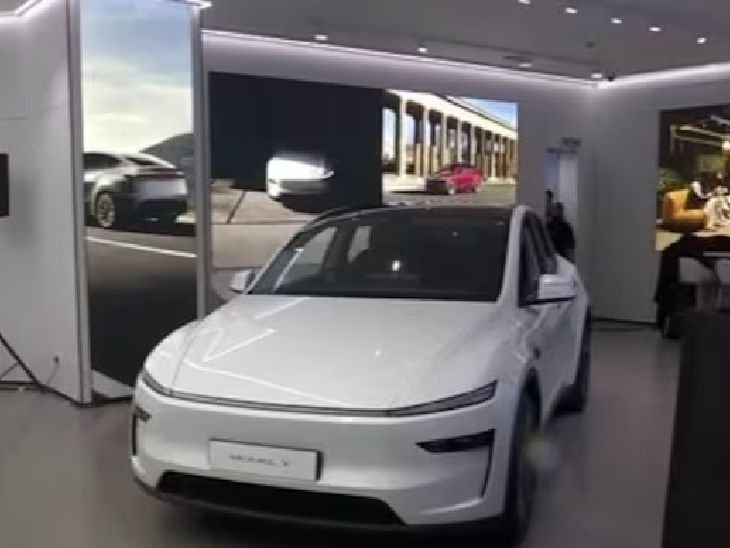 Tesla second showroom will open in Delhi on August 11 | टेस्ला की इलेक्ट्रिक कारें अब दिल्ली से भी खरीद सकेंगे: कंपनी का दूसरा शोरूम 11 अगस्त को एयरोसिटी के वर्ल्डमार्क कॉम्प्लेक्स में खुलेगा