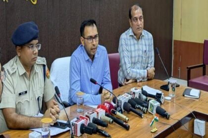 There is a possibility of flood in Ghaggar river | घग्घर नदी में बाढ़ की आशंका: जिला प्रशासन अलर्ट, कंट्रोल रूम 24 घंटे सक्रिय; एसडीआरएफ की टीम तैनात – Hanumangarh News