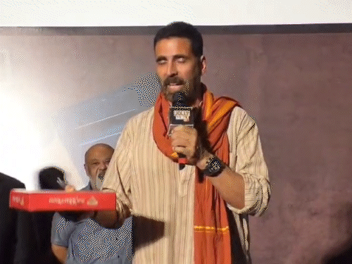 Jolly LLB 3 trailer launch today Kanpur Meerut live update | कानपुर में अक्षय फैंस से बोले- गुटखा मत खाया करो: ठग्गू के लड्‌डू बांटे, गमछा डालकर अरशद वारसी के साथ पहुंचे – Kanpur News