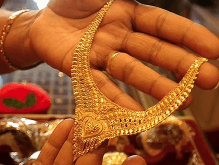 Gold Price Today (8 September 2025); Sona Chandi Ka Bhav Aaj Ka Kya Hai | Business News | सोना-चांदी के दाम ऑल टाइम हाई पर: गोल्ड ₹1,699 बढ़कर ₹1.08 लाख प्रति 10 ग्राम हुआ, इस साल ₹32,000 बढ़ा, चांदी ₹1.24 लाख के पार