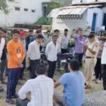 Anti-social elements vandalized idols in religious place | असामाजिक तत्त्वों ने की धर्म स्थल में मूर्तियां खंडित: दर्शन करने पहुंचे ग्रामीण तो घटना का पता चला,आक्रोशित लोगों ने किया विरोध-गिरफ्तारी की मांग – Bhilwara News