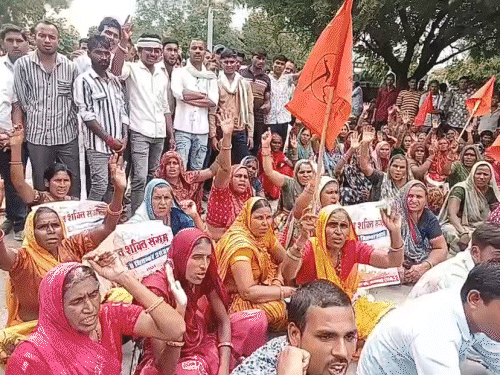 Rajasthan Kisan Andolan Update; Jhalawar Mahadav | Farmers Protest | झालावाड़ पहुंचे 9 जिलों से किसान: दूसरे दिन भी धरना-प्रदर्शन जारी, प्रशासन के साथ पहले दिन की वार्ता रही विफल – jhalawar News