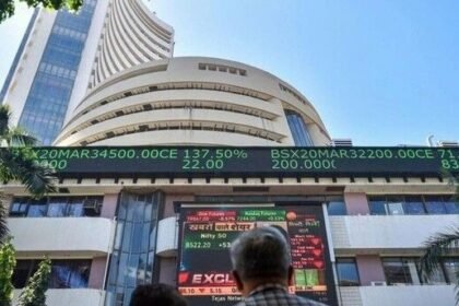 Stock Market BSE Sensex NSE Nifty Updates | 11September 2025 | सेंसेक्स 100 अंक चढ़कर 81,550 पर कारोबार कर रहा: निफ्टी में भी 30 अंक की तेजी, एनर्जी और FMCG शेयर्स में बढ़त