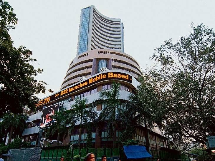 Stock Market Sensex Nifty BSE NSE Updates | IT Banking Realty Share Price | सेंसेक्स 324 अंक चढ़कर 81,425 पर बंद: निफ्टी में भी 105 अंक की बढ़त रही; IT, PSU बैंक और रियल्टी शेयरों में ज्यादा खरीदारी रही