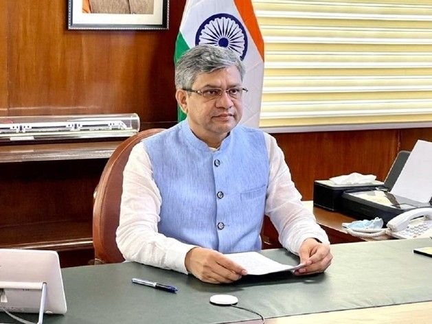 IT minister Ashwini Vaishnaw Said, No proposal to lift TikTok ban in India | IT मिनिस्टर बोले- टिकटॉक बैन हटाने का कोई प्लान नहीं: भारत में फिर से शुरू होने की अटकलें थीं, 2020 से देश में बैन है चीनी एप