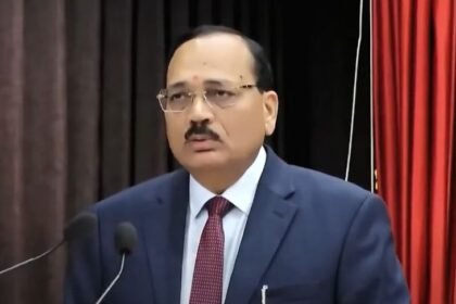 Family Court Judges, Lawyers No Uniform? Kids Scared