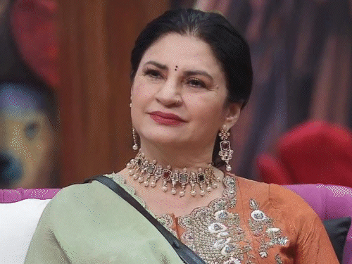 कुमार सानू के साथ AI फोटो पर भड़कीं कुनिका सदानंद:कहा-शर्म करो, ये आदमी शादीशुदा है, मानहानि केस की चेतावनी दी