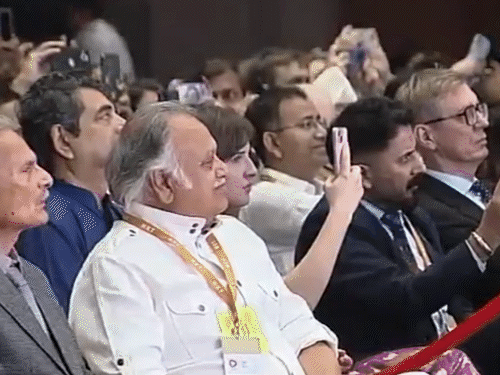 PM Modi Warns LPG Hoarders; Strict Action on Black Marketing