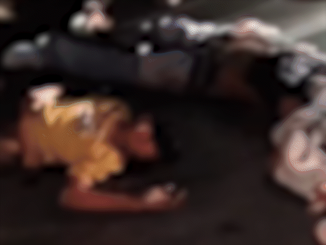 दिल्ली हाईवे पर बस की टक्कर से 3-दोस्तों की मौत:एक अन्य घायल, चारों एक ही बाइक पर जा रहे थे; सड़क पर बिखरे शव