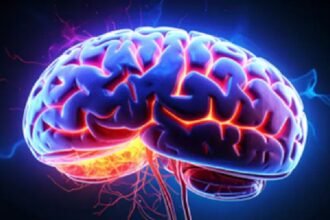 एआई सुपर एप के लिए डेटा पर कब्जे की जंग:चीनी नववर्ष पर यूजर्स को लुभाने के लिए अलीबाबा-टेंसेंट जैसी कंपनियों ने खर्चे 11 हजार करोड़; मुनाफा छोड़, यूजर बेस बढ़ाने में जुटे टेक दिग्गज