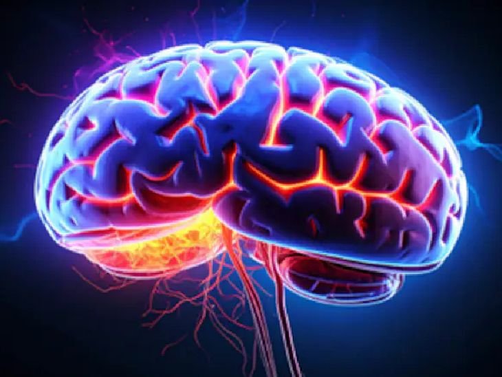 एआई सुपर एप के लिए डेटा पर कब्जे की जंग:चीनी नववर्ष पर यूजर्स को लुभाने के लिए अलीबाबा-टेंसेंट जैसी कंपनियों ने खर्चे 11 हजार करोड़; मुनाफा छोड़, यूजर बेस बढ़ाने में जुटे टेक दिग्गज