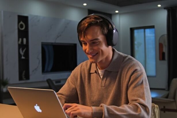 क्या अब सामान्य लैपटॉप पुराने पड़ जाएंगे?:AI लैपटॉप; प्राइवेसी-फर्स्ट कंप्यूटिंग का नया दौर शुरू