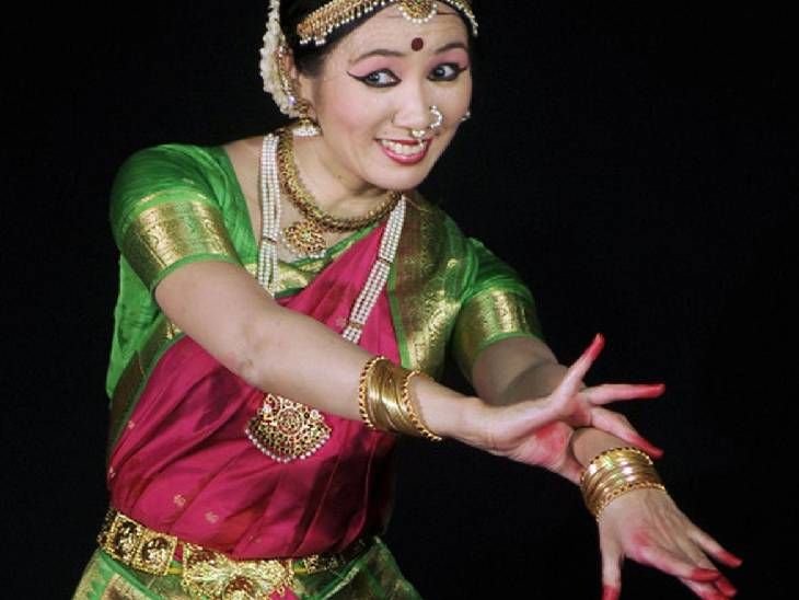 भारत से प्रशिक्षित हैं कजाकिस्तान की अख्माराल काइनाजारोवा:सेंट्रल एशिया के 5 देशों के 5 हजार से ज्यादा लोगों को भरतनाट्यम सिखाया, कई ने अमेरिका-जापान जैसे देशों में करियर बनाया